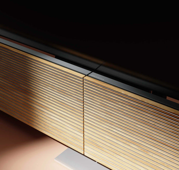 <h3>Combined with sleek lines</h3>
