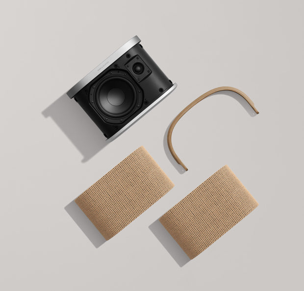 <h3>Blend seamlessy into any living room</h3>
