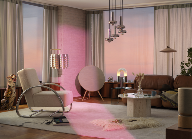 <h2>360° living room filling speaker</h2>